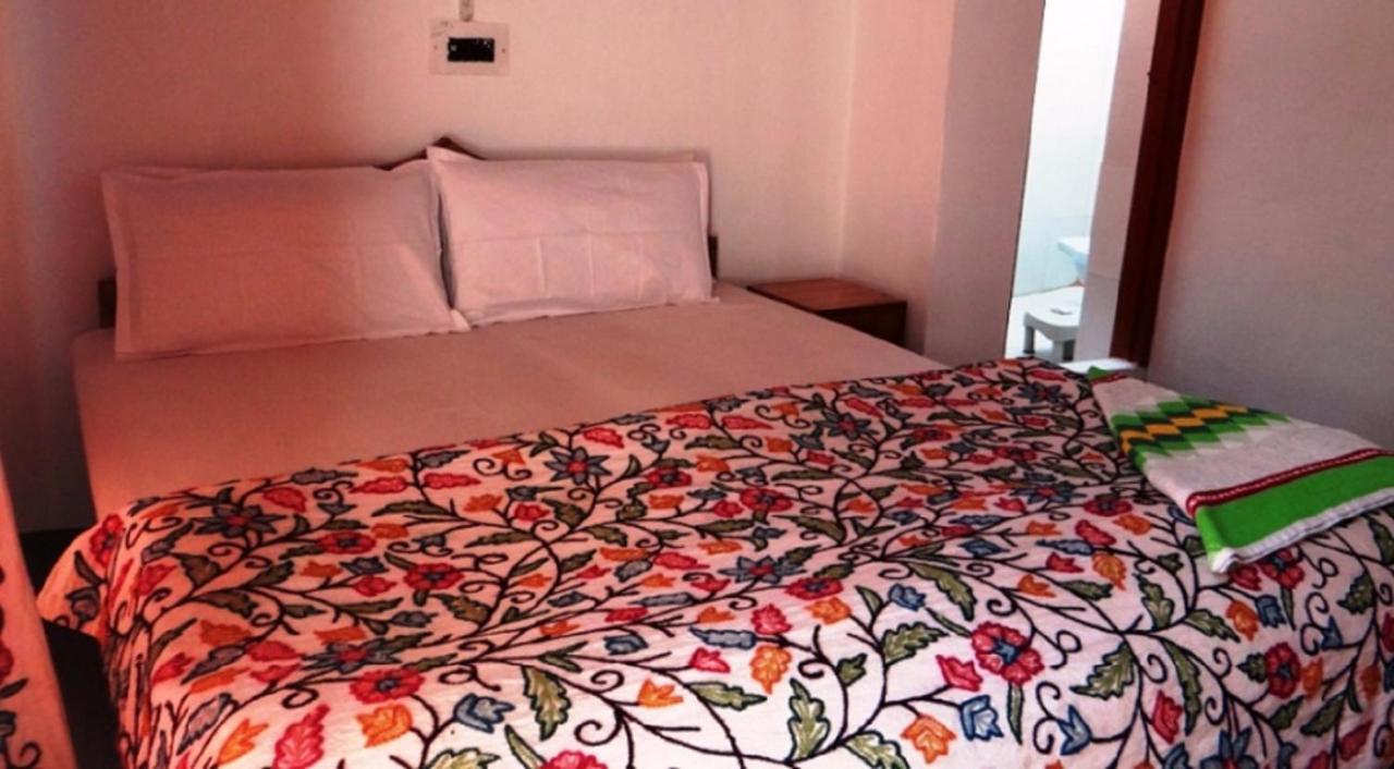 Hayat Hotel Pahalgām 외부 사진